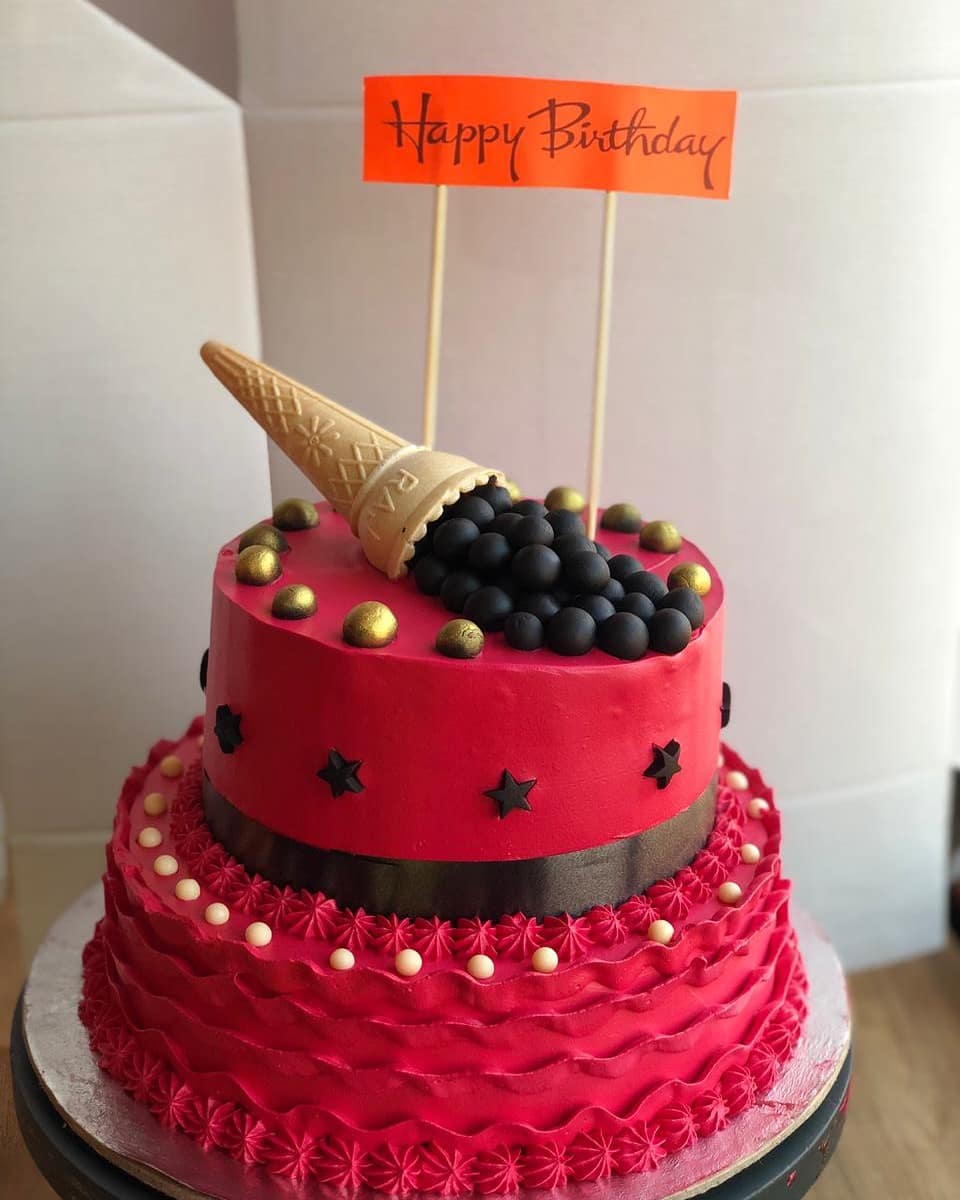 red ruffle cone tier
