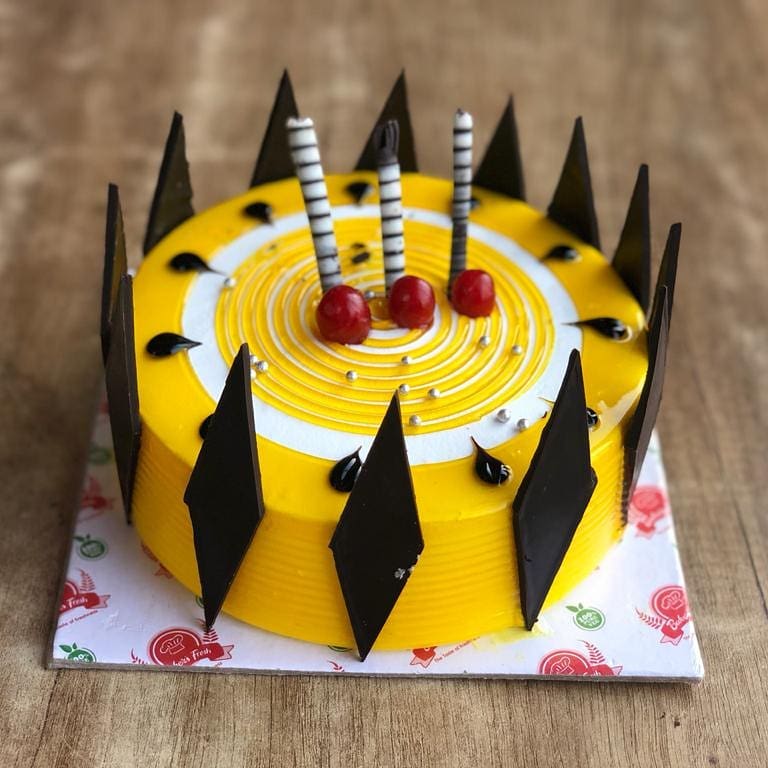 yellow black spiral candles
