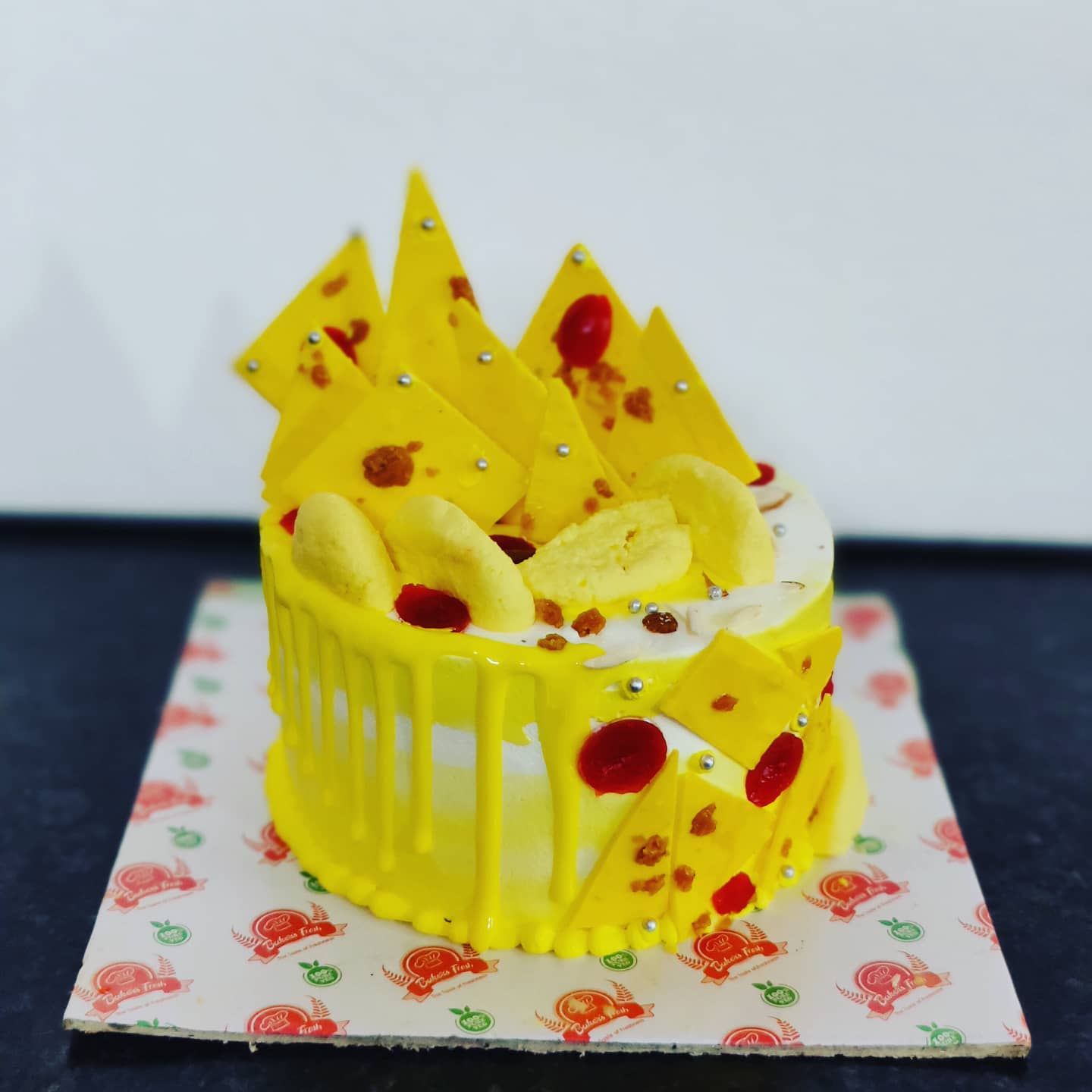 yellow crown tall elegant