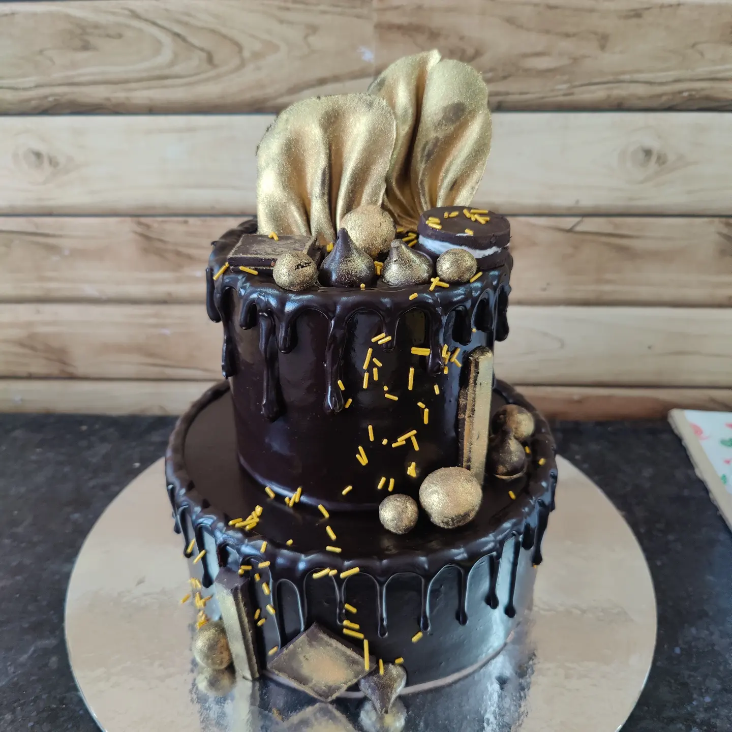 black gold drip tier
