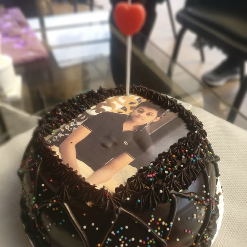 chocolate ribbon photo face